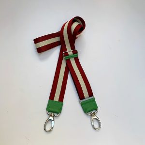 HENGSEL-bordeaux-ecru-apple