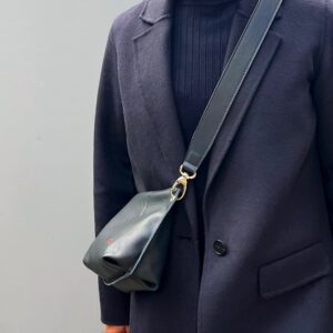 MAE-donkerblauw-glad-CB