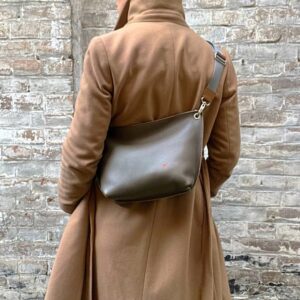 MAE-large-clay-grijs